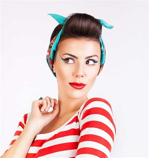 pompadour hair female